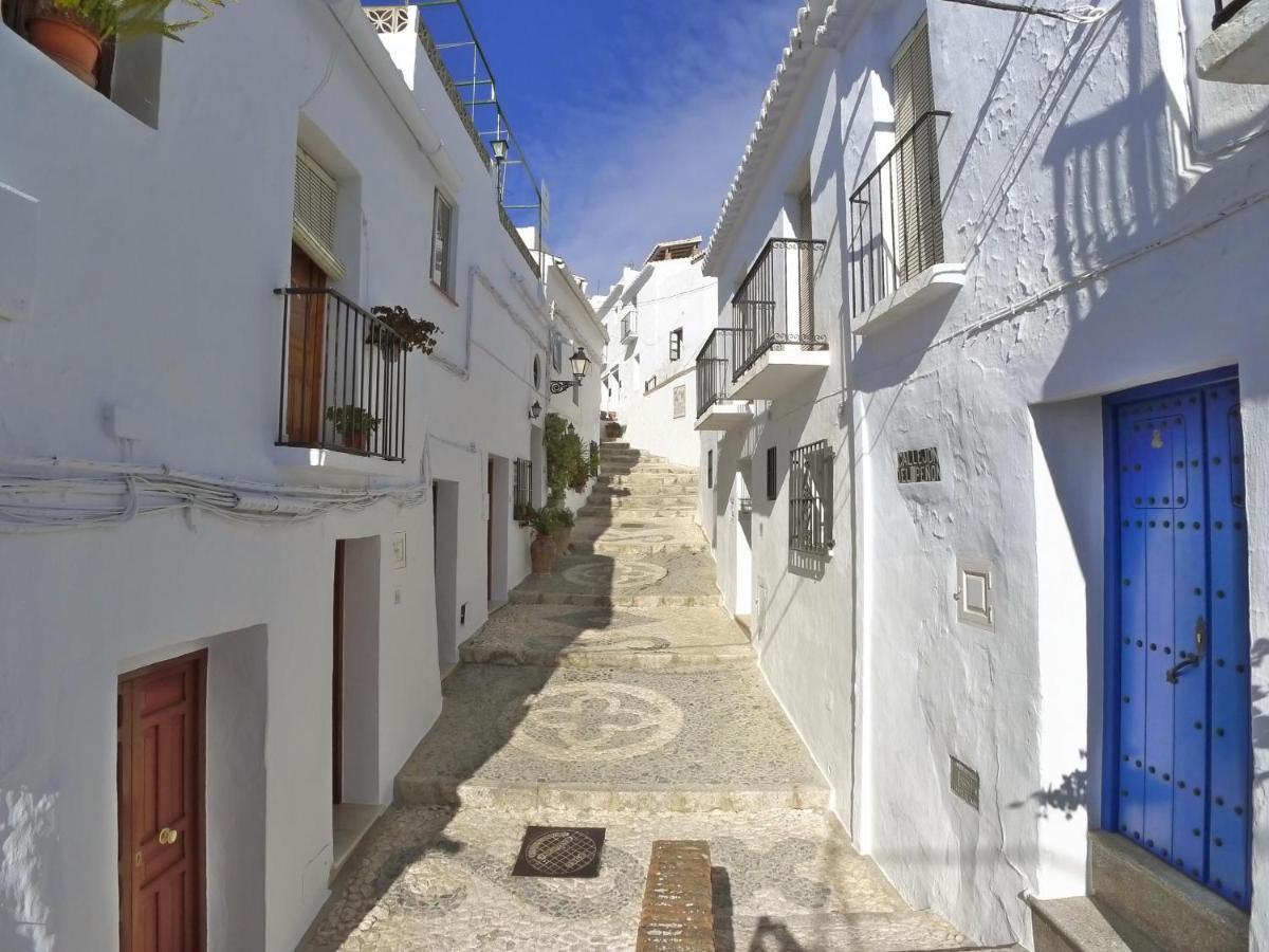 R1345 Carabeo 1 - 42 Apartment