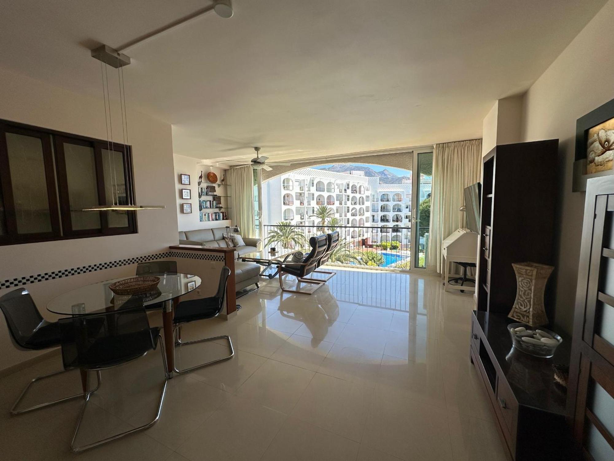 R1345 Carabeo 1 - 42 Apartment Nerja